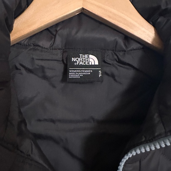 The North Face Women's Blaze Vest in Blue - Picture 5 of 6